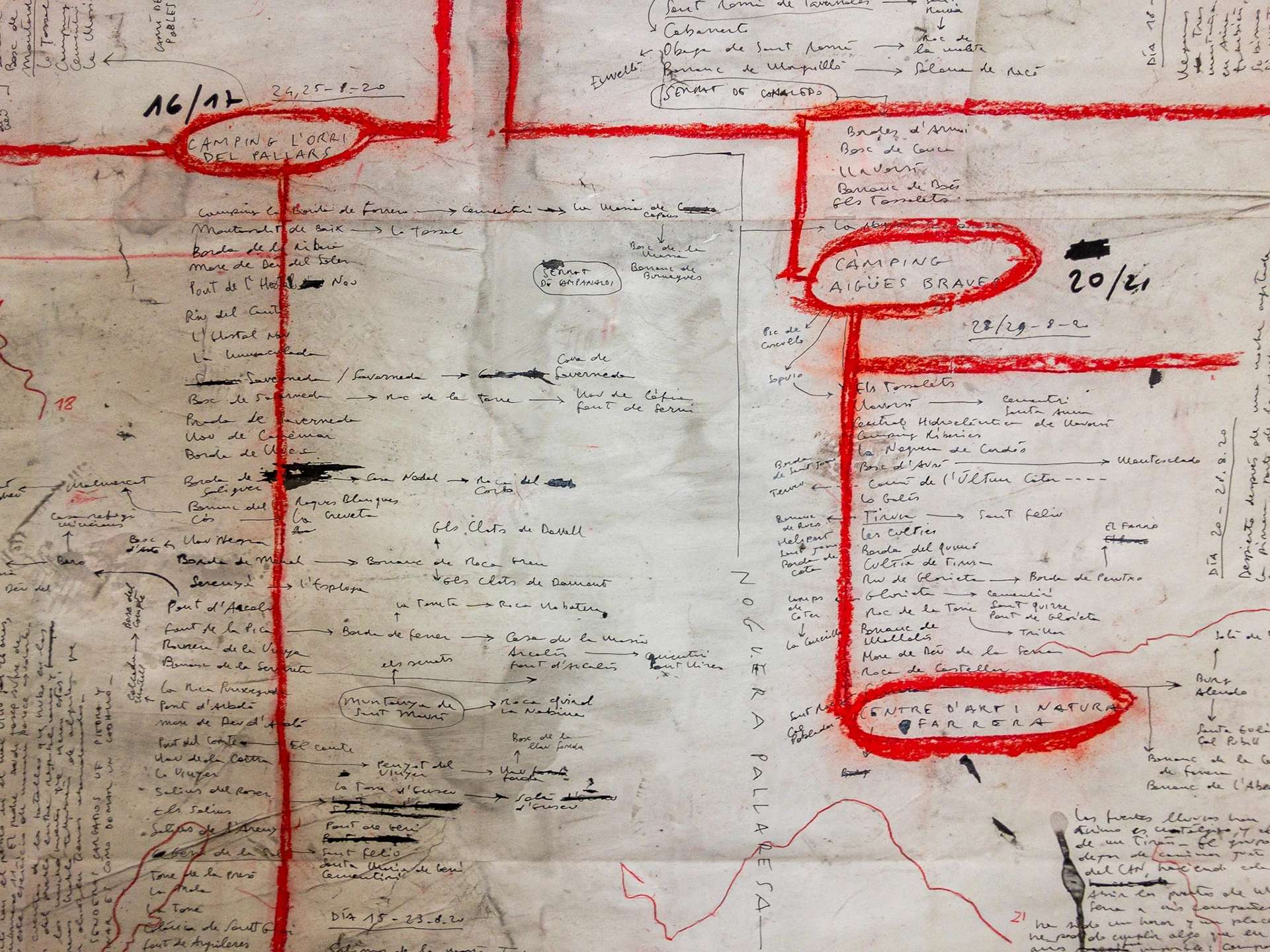 Mapa de viaje I (Grand Tour 2020), 2020, técnica mixta sobre papel, 150 × 300 cm