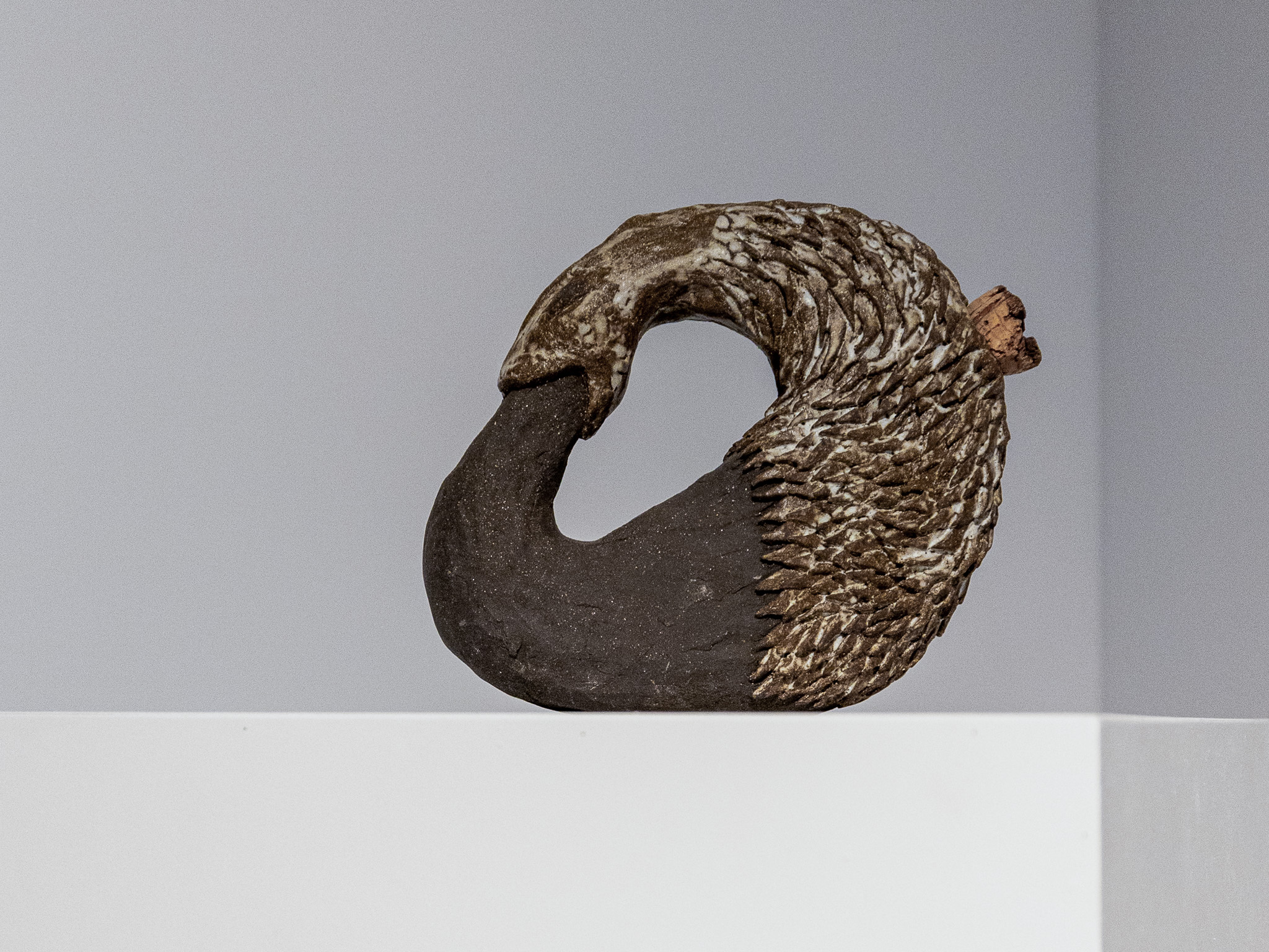 El cántaro en cerámica usado para transportar el agua del delta del Ebro hacia la fuente del Segre